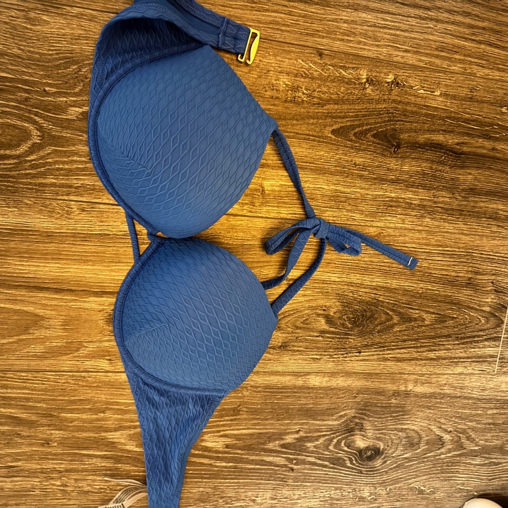 PINK Victoria's Secret Navy Textured Bikini Top